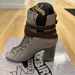 Brand New in Box Freebird boots size 7!
